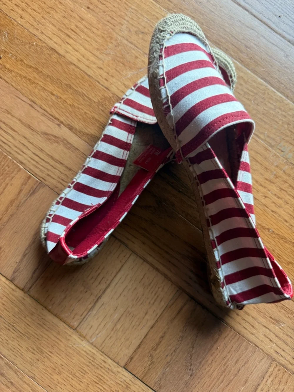 Etienne Aigner canvas espadrille
